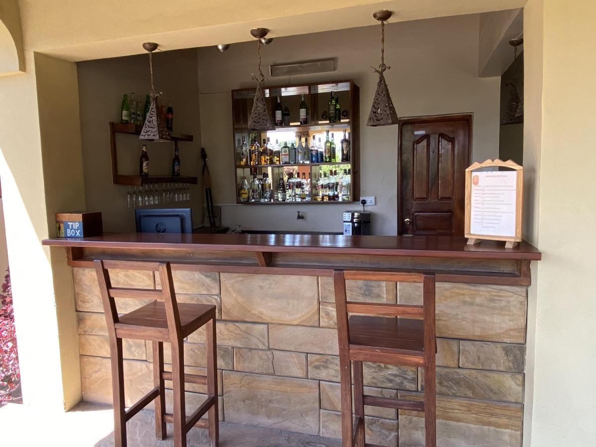 Ahadi Lodge 阿鲁沙 外观 照片